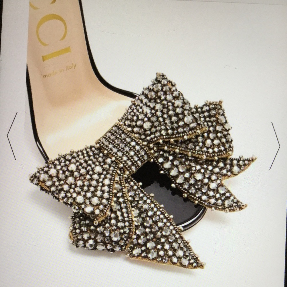 Crystal detachable bow - heel leather sandal